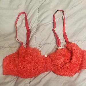 Victoria Secret 36c bra